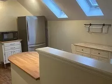 Kitchen - 13 Sawyer St, Wareham, MA 02571 photo 2 of 3