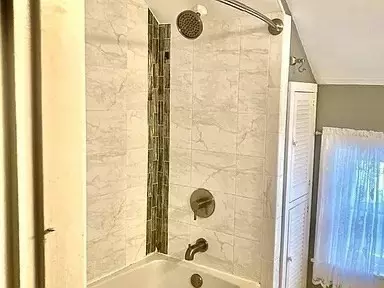 Bath - 13 Sawyer St, Wareham, MA 02571 photo 1 of 7