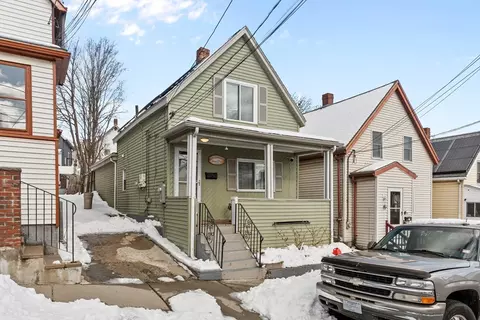 25 Villa Ave, Everett, MA 02149