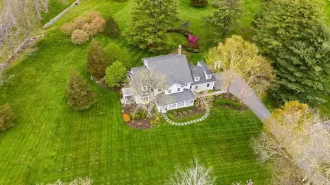 191 Claybrook Rd, Dover, MA 02030 photo 2