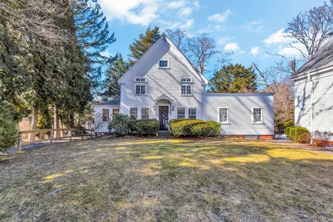 344 Main St #6, Barnstable, MA 02632