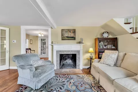 Living - 344 Main St #6, Barnstable, MA 02632 photo 2 of 3