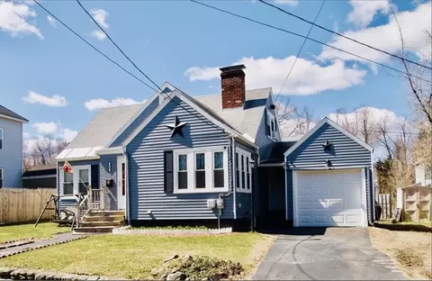 298 Clarendon St, Fitchburg, MA 01420