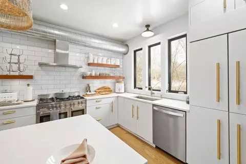 229 Spring St, Marshfield, MA 02050 photo 5