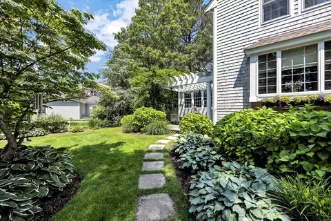 77 The Hts, Mashpee, MA 02649 photo 34