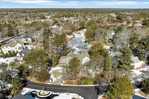 77 The Hts, Mashpee, MA 02649 photo 4