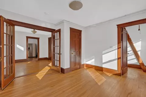 Living - 17 Bow St, Beverly, MA 01915 photo 3 of 4