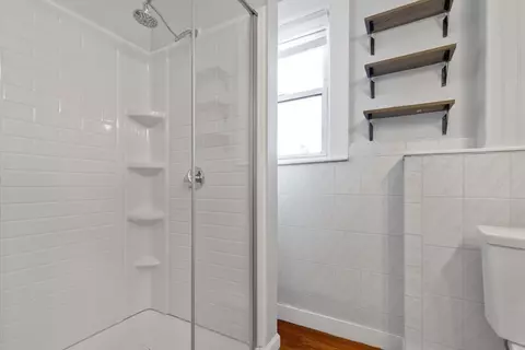 Bath - 17 Bow St, Beverly, MA 01915 photo 4 of 6