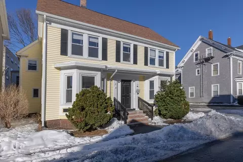 17 Bow St, Beverly, MA 01915