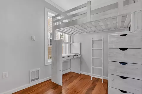 Bedroom - 17 Bow St, Beverly, MA 01915 photo 3 of 4