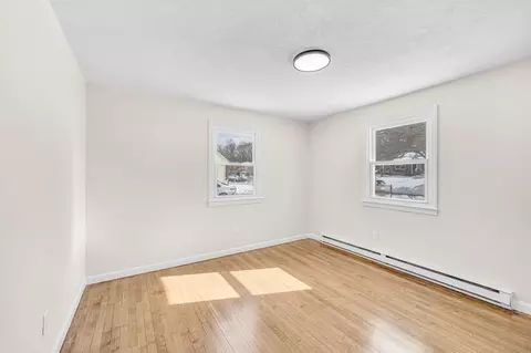 234 Roy St, Springfield, MA 01104 photo 10