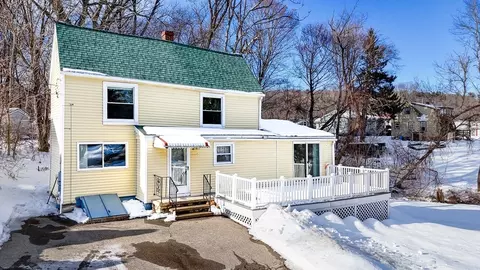 21 Prescott, Haverhill, MA 01832