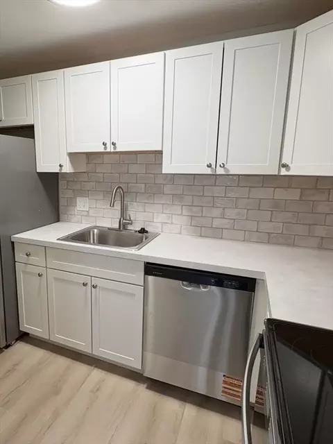 23 Davis Rd #C15, Acton, MA 01720