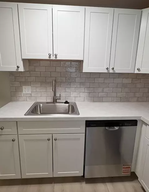 23 Davis Rd #C15, Acton, MA 01720 photo 2