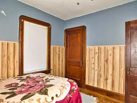 206 Lawton St, Fall River, MA 02721 photo 17