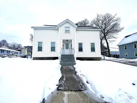 82 Mill St, Worcester, MA 01603