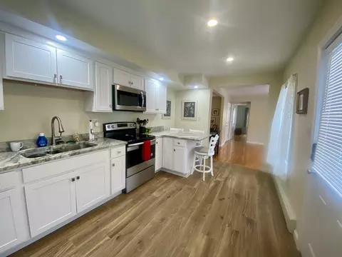 82 Mill St, Worcester, MA 01603 photo 5