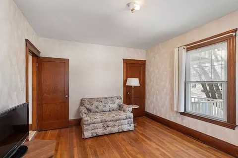 Bedroom - 134 Eutaw Ave, Lynn, MA 01902 photo 4 of 5