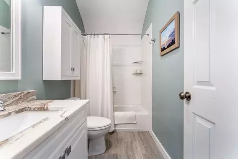 8 Vine St #5, Beverly, MA 01915 photo 11