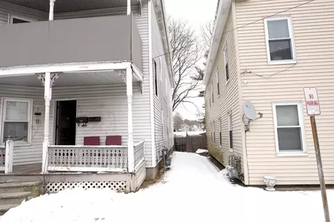 9 Myrtle Ave, Webster, MA 01570 photo 16