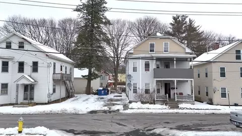9 Myrtle Ave, Webster, MA 01570 photo 2