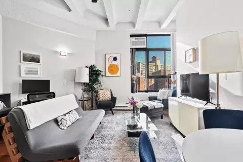 12 Stoneholm #424, Boston, MA 02115