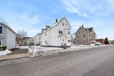 316 Essex St, Lynn, MA 01902