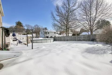 13 Greentree Cir, Springfield, MA 01108 photo 31