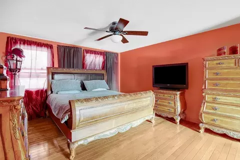 13 Greentree Cir, Springfield, MA 01108 photo 17