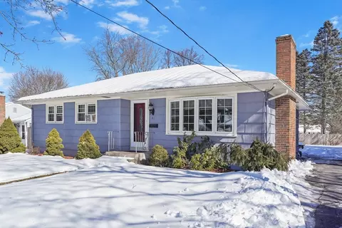 41 Crestlan Cir, Worcester, MA 01604 photo 2