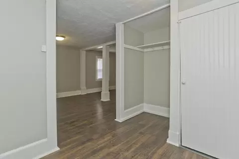 Entry Way - 98 Ellsworth Ave, Springfield, MA 01118 photo 1 of 1