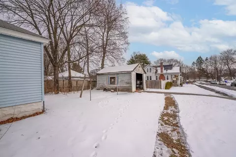 65 Edgemont St, Springfield, MA 01109 photo 34