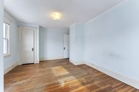 65 Edgemont St, Springfield, MA 01109 photo 24