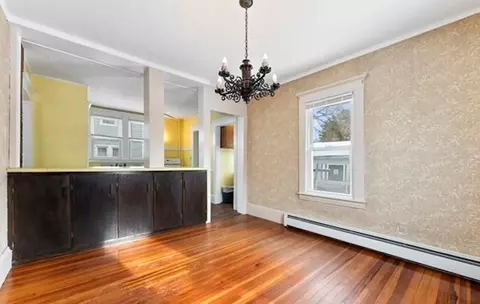 65 Edgemont St, Springfield, MA 01109 photo 13