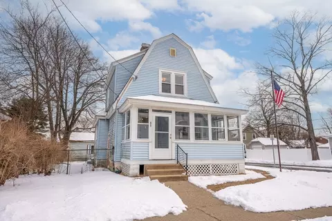 65 Edgemont St, Springfield, MA 01109 photo 1