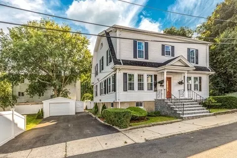 3 Bertuccio Ave, Salem, MA 01970