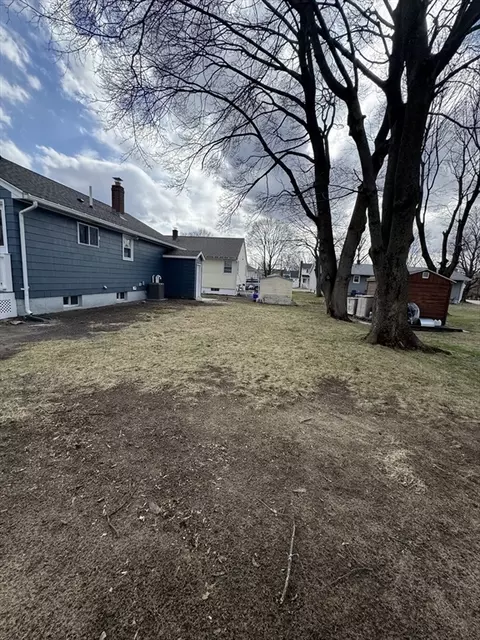 101 Everett St, Lawrence, MA 01843 photo 33