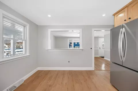 101 Everett St, Lawrence, MA 01843 photo 10