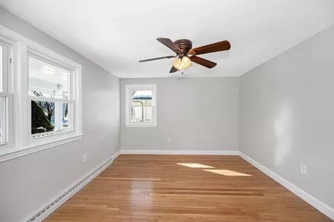 101 Everett St, Lawrence, MA 01843 photo 18