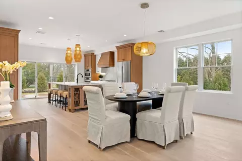 Dining - 6 B Orchard Rd #6 B, Gloucester, MA 01930 photo 1 of 2
