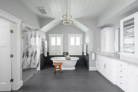 Bath - 171 Otis St, Hingham, MA 02043 photo 1 of 2
