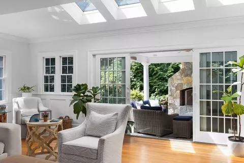 38 Whiton Ave, Hingham, MA 02043 photo 5