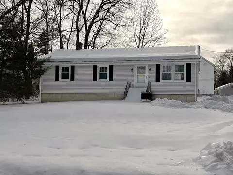124 Brigham Ave, Dracut, MA 01826