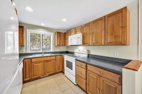 39 Shellback Way #F39, Mashpee, MA 02649 photo 6
