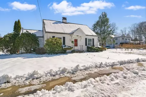 222 East St, Walpole, MA 02032
