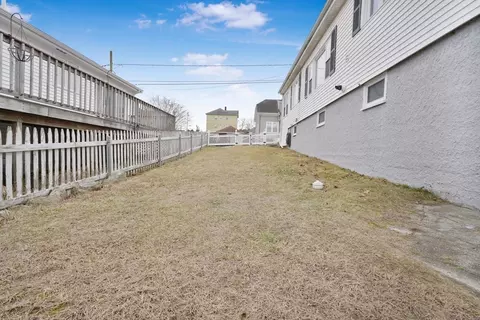 Exterior - 178 Reney St, Fall River, MA 02723 photo 3 of 8