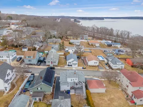 View/Area - 178 Reney St, Fall River, MA 02723 photo 1 of 1