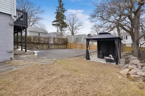 Exterior - 178 Reney St, Fall River, MA 02723 photo 4 of 8