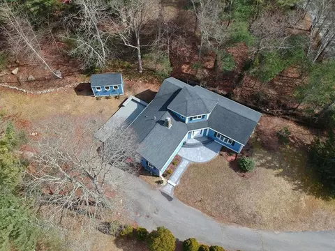 50 Oak St, Wareham, MA 02571 photo 3