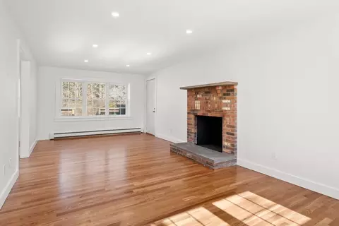 10 Dinahs Way, Wareham, MA 02571 photo 11
